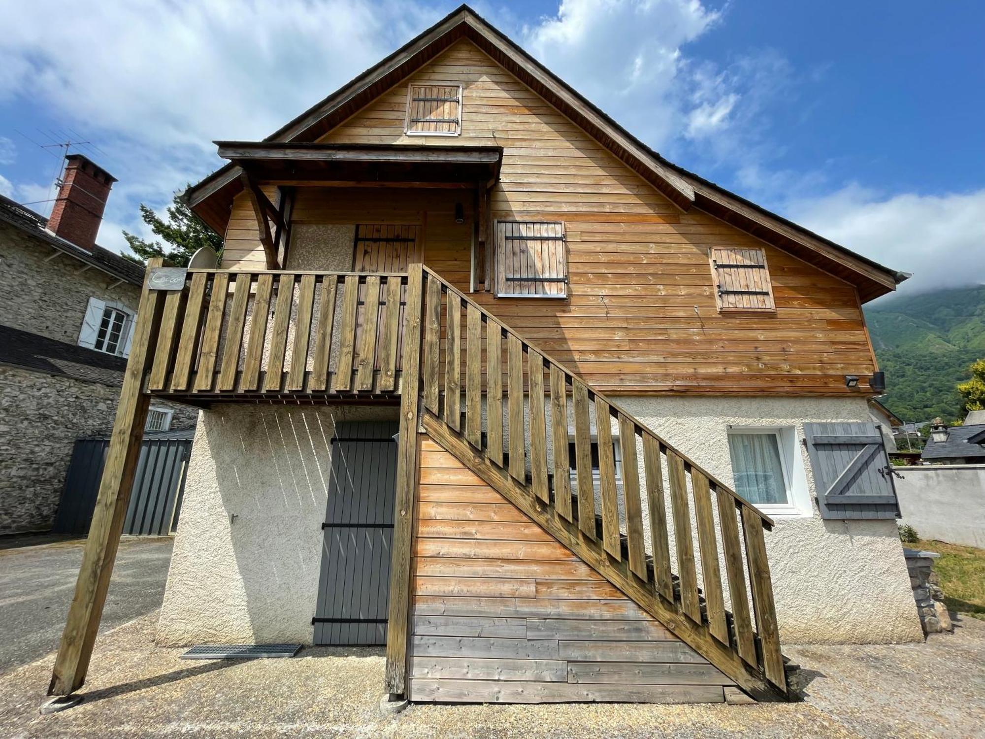 לארונס Appartement Cocoon Avec Jardin Et Vue Montagne מראה חיצוני תמונה